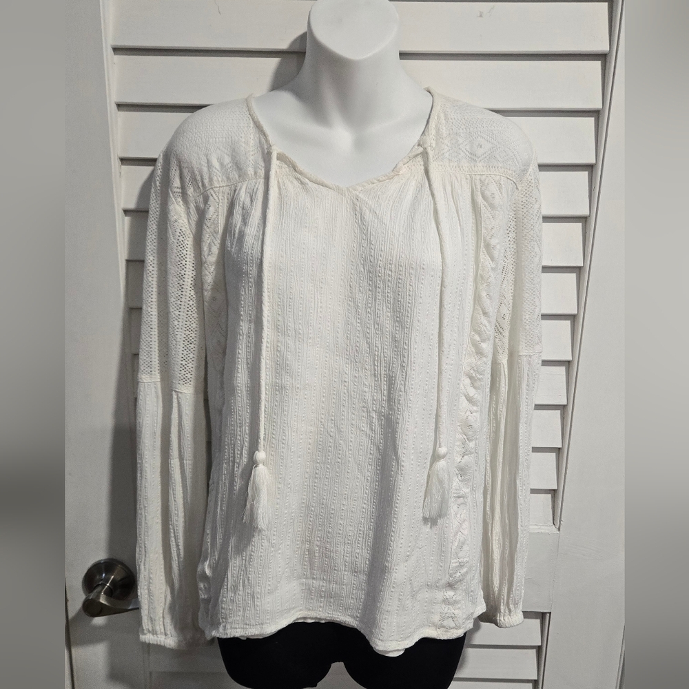 Sweet Magnolia Off-White Textured Blouse with Tassels